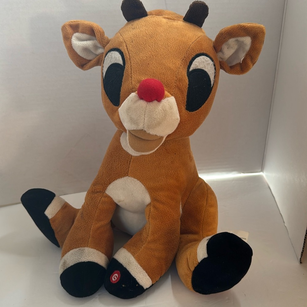 Rudolph the red nose reindeer electronic stuffed animal works